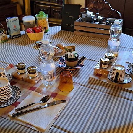 Agriturismo Abbazia Sette Frati A Casa Di Sara Pietrafitta  Buitenkant foto