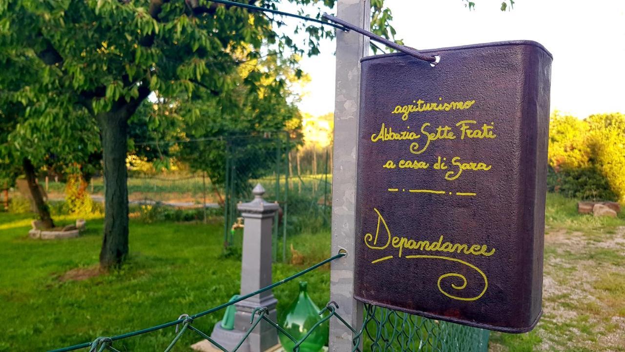 Agriturismo Abbazia Sette Frati A Casa Di Sara Pietrafitta  Buitenkant foto